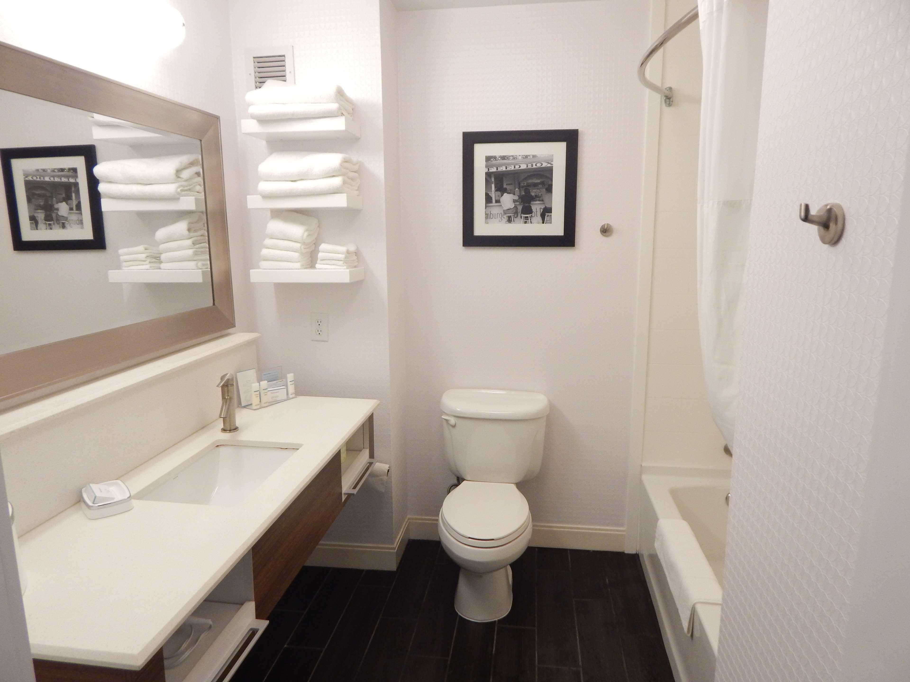 Hampton Inn Heath Экстерьер фото