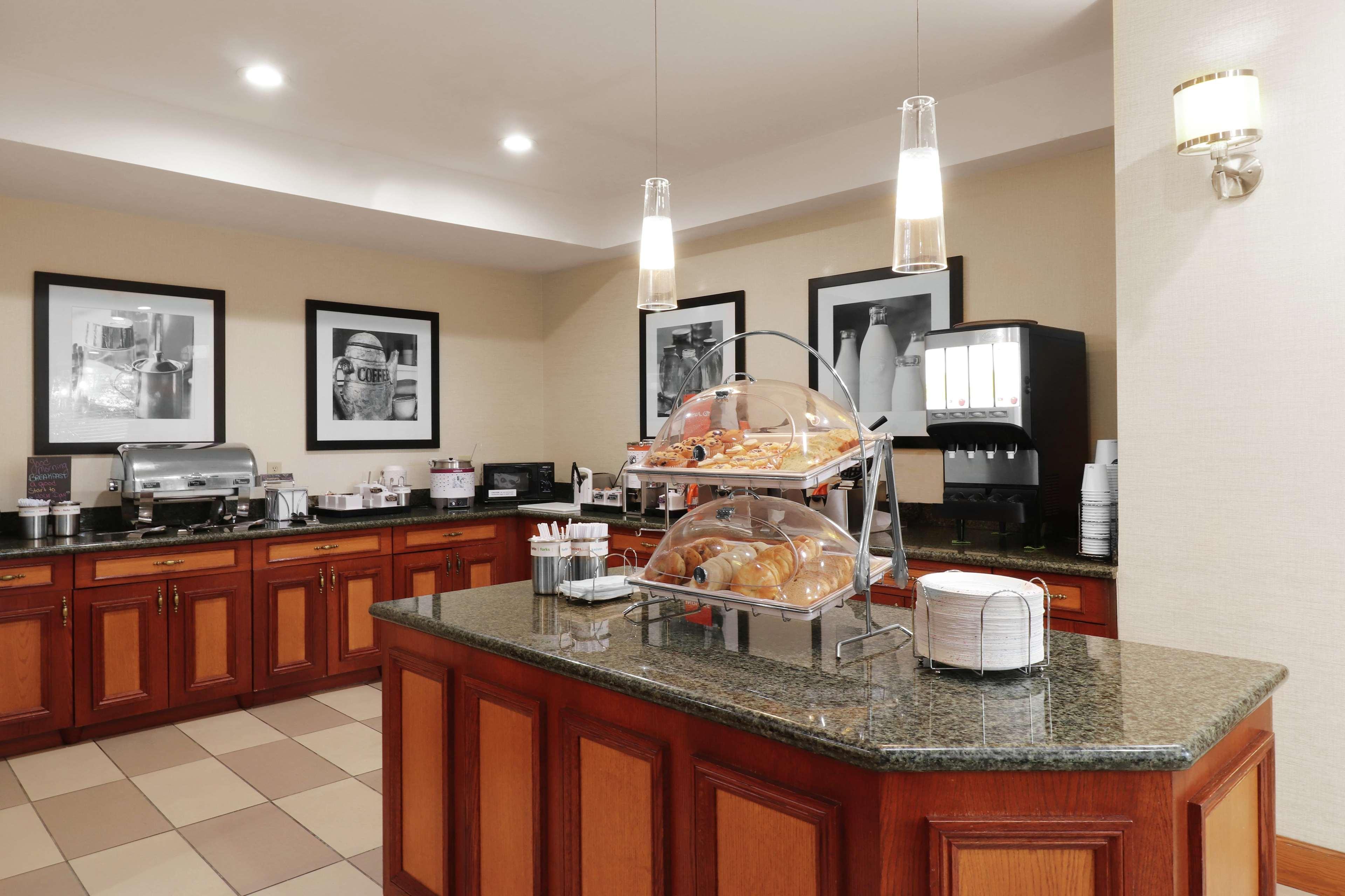 Hampton Inn Heath Экстерьер фото